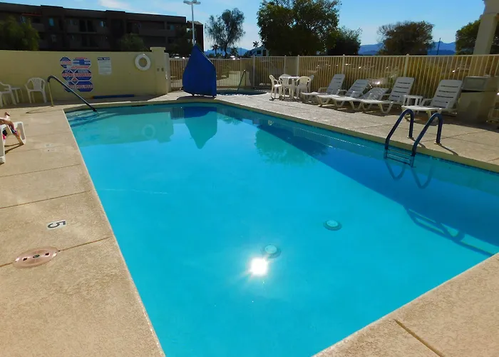 Hotel Island Lake Havasu City
