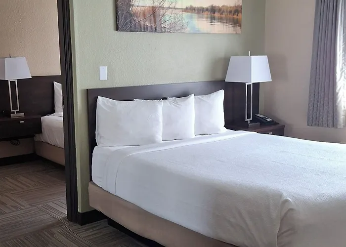 Island Hotel