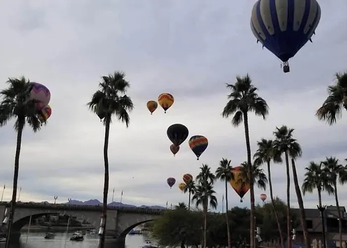 Hotel Island Lake Havasu City